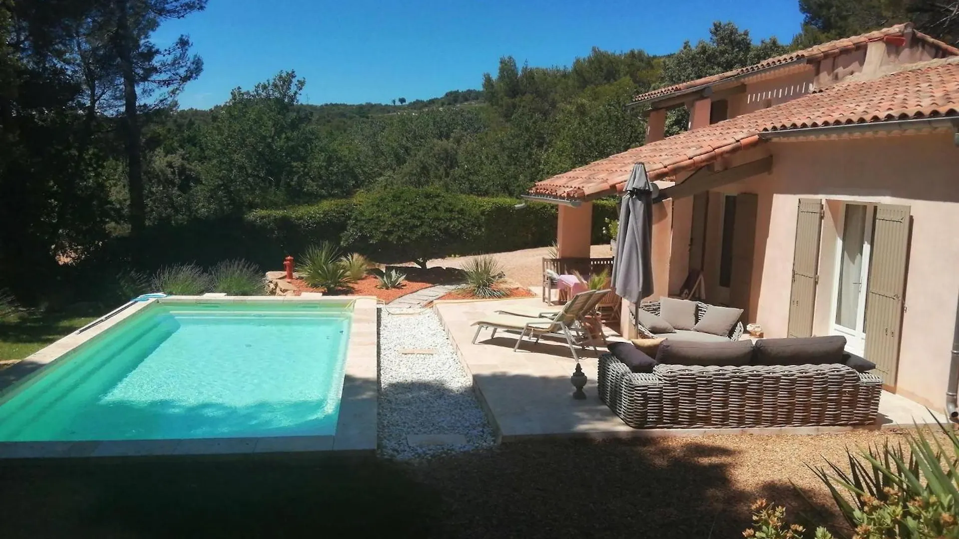 Lovely Villa In Buisson With Private Swimming Pool Les Hautes Granges France